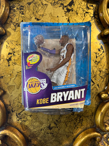 McFarlane 2013 “Kobe Bryant” NBA series 23