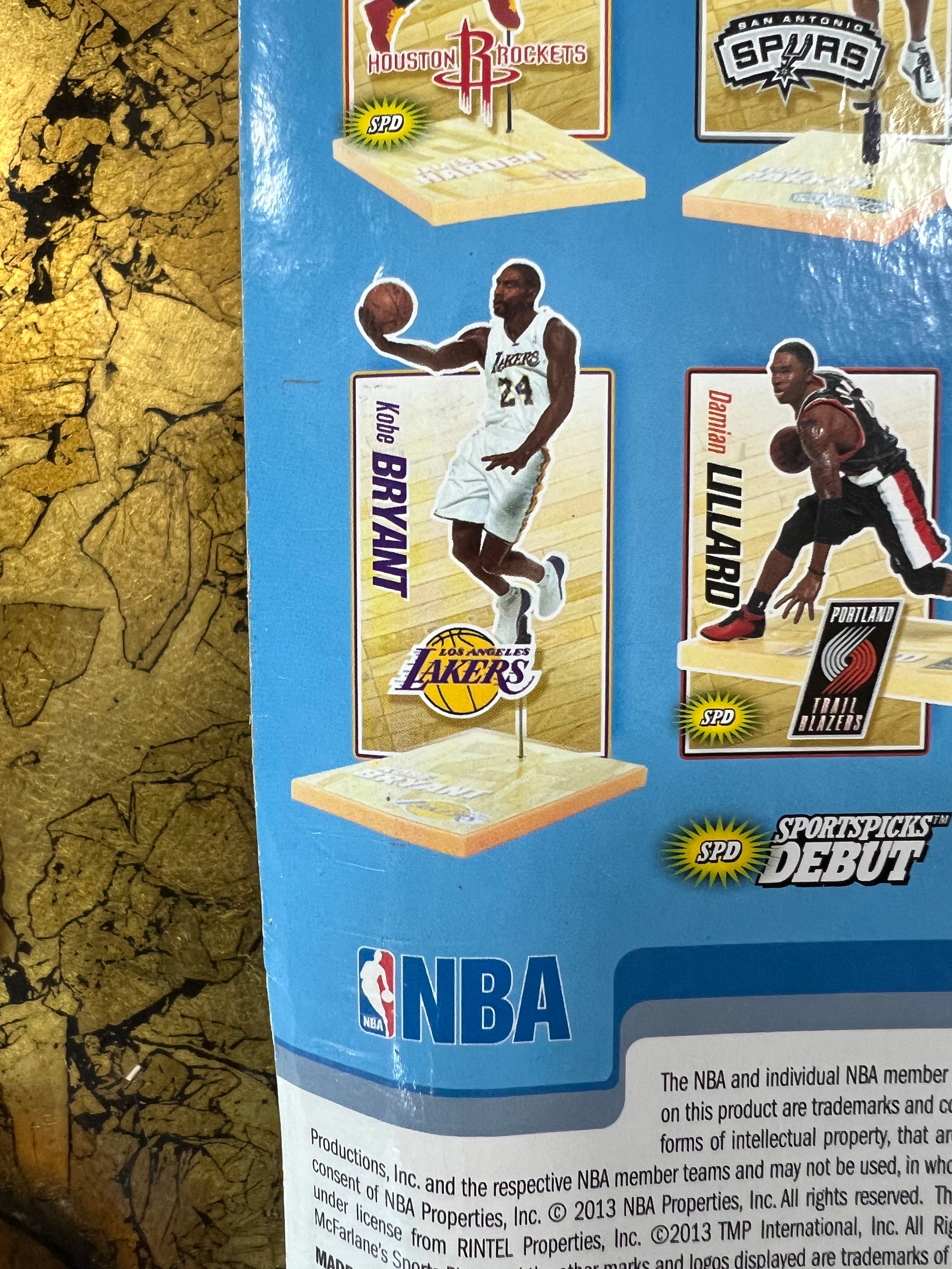 McFarlane 2013 “Kobe Bryant” NBA series 23